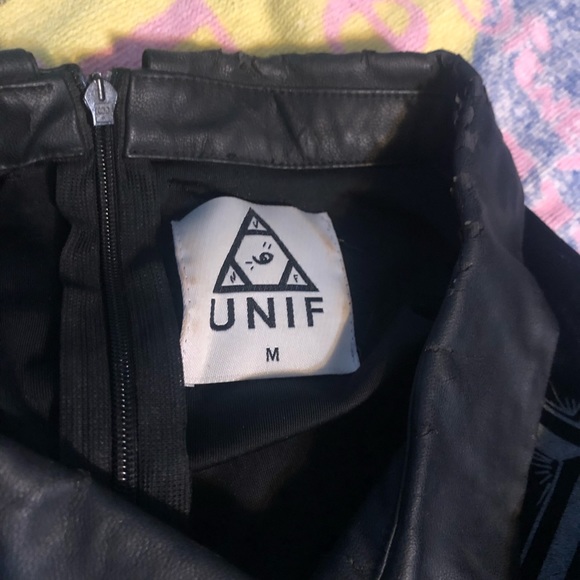 UNIF FTW Velvet Collared Dress - Picture 6 of 6